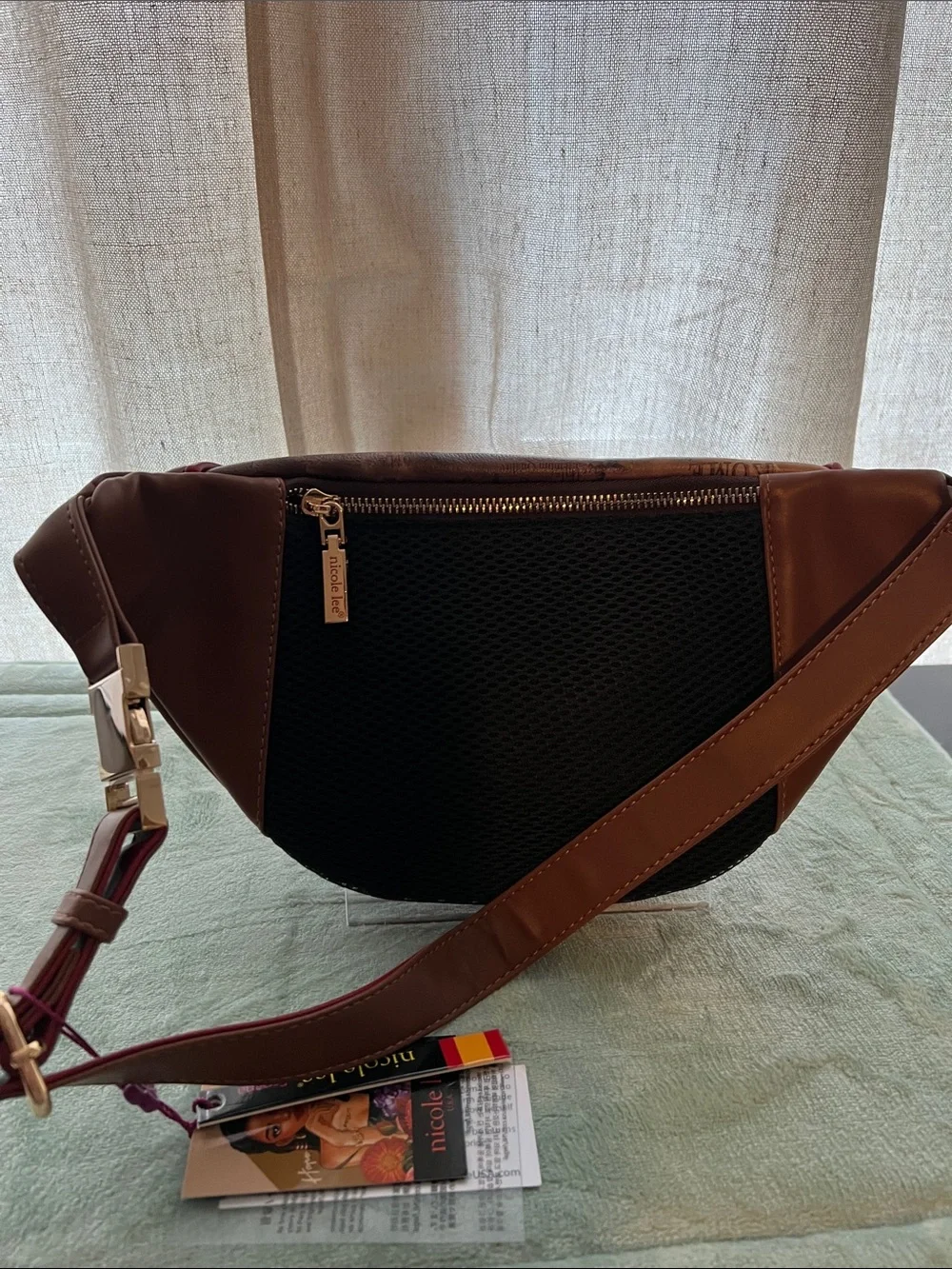 N/A stylish maroon